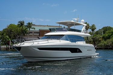 63' Prestige 2020 Yacht For Sale